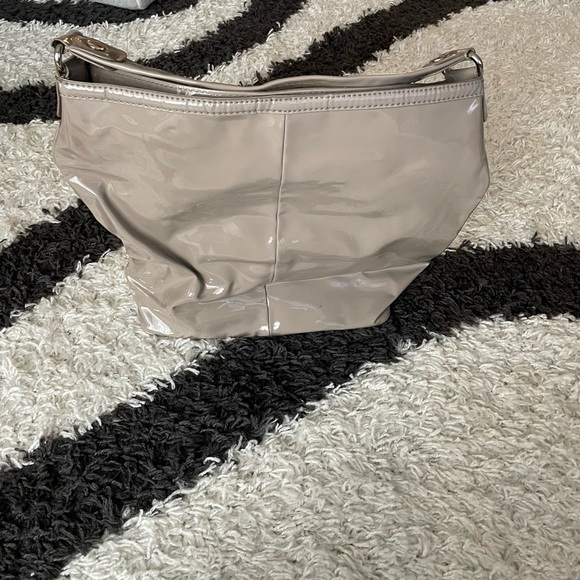 Marc by Marc Jacobs Hobo - Picture 2 of 3